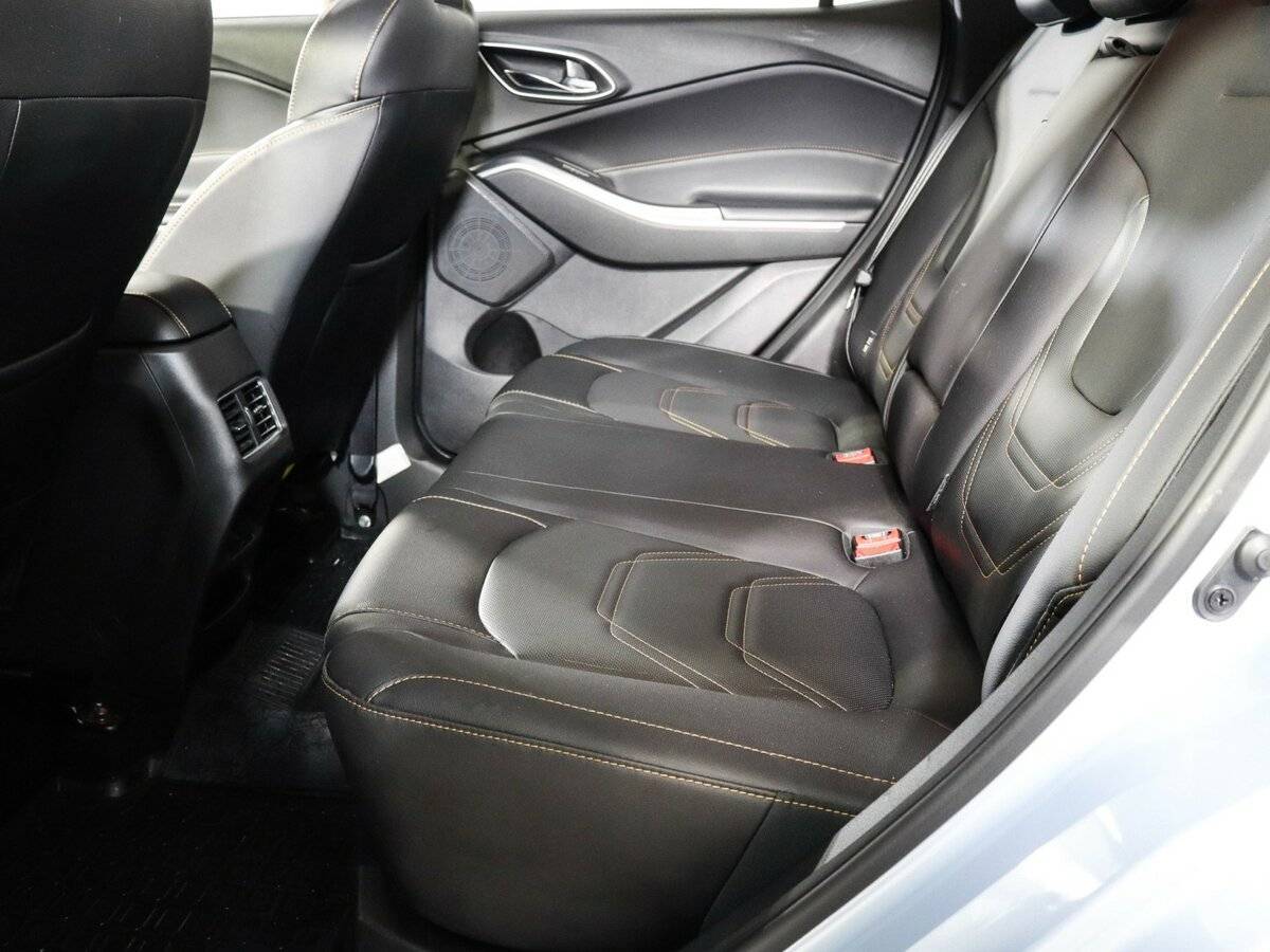 Москвич 3 2023 года с пробегом. Фото: #4