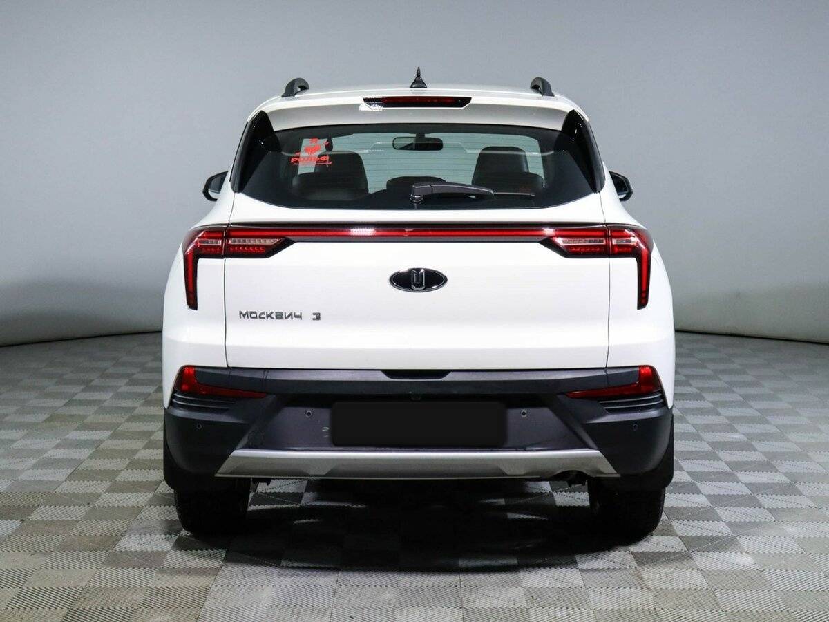 Москвич 3 2023 года с пробегом. Фото: #5