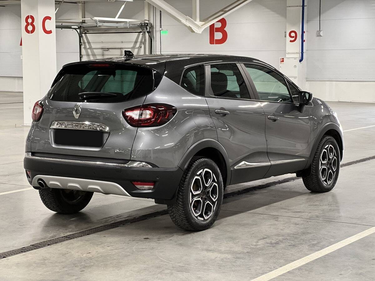 Renault Kaptur 2022 года с пробегом. Фото: #4