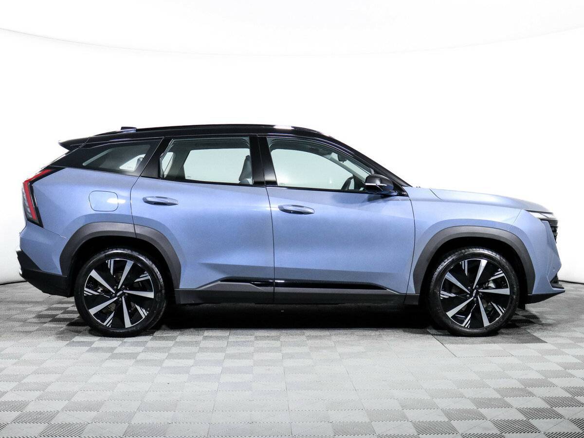 Geely Atlas 2024 года с пробегом. Фото: #3