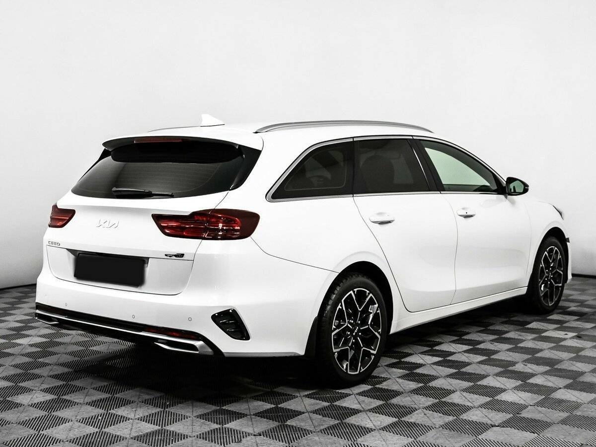 Kia Ceed 2021 года с пробегом. Фото: #4