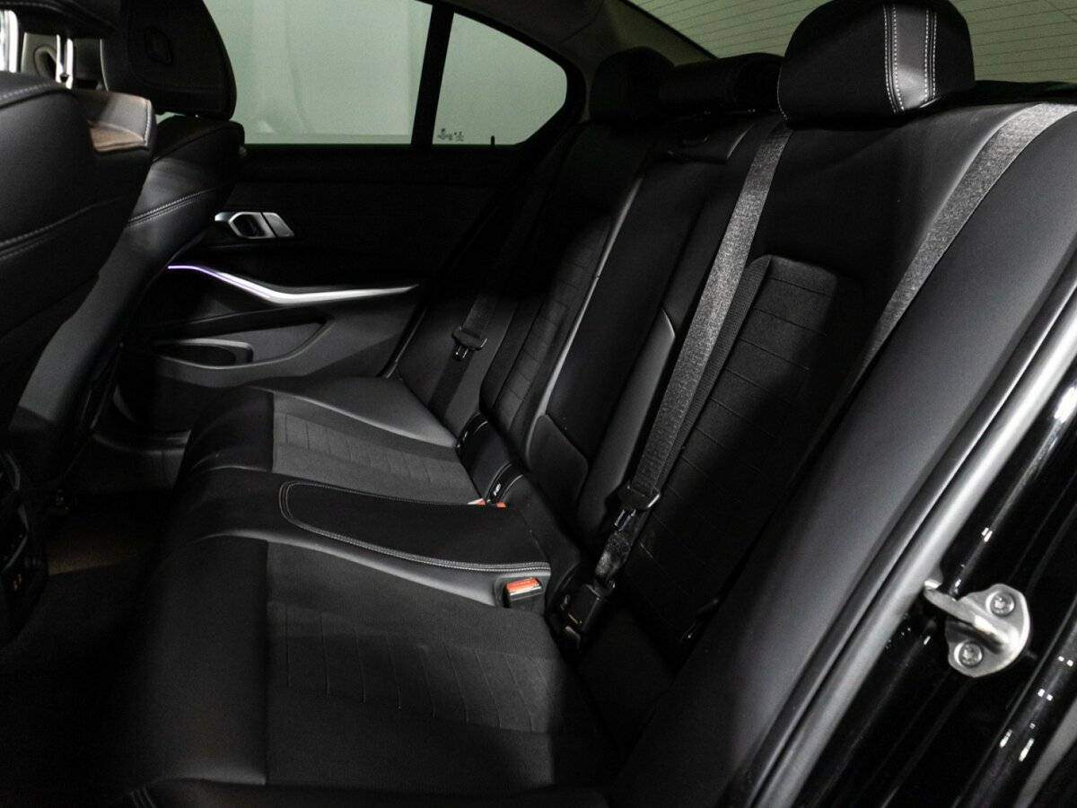 BMW 3 серии 2019 года с пробегом. Фото: #9