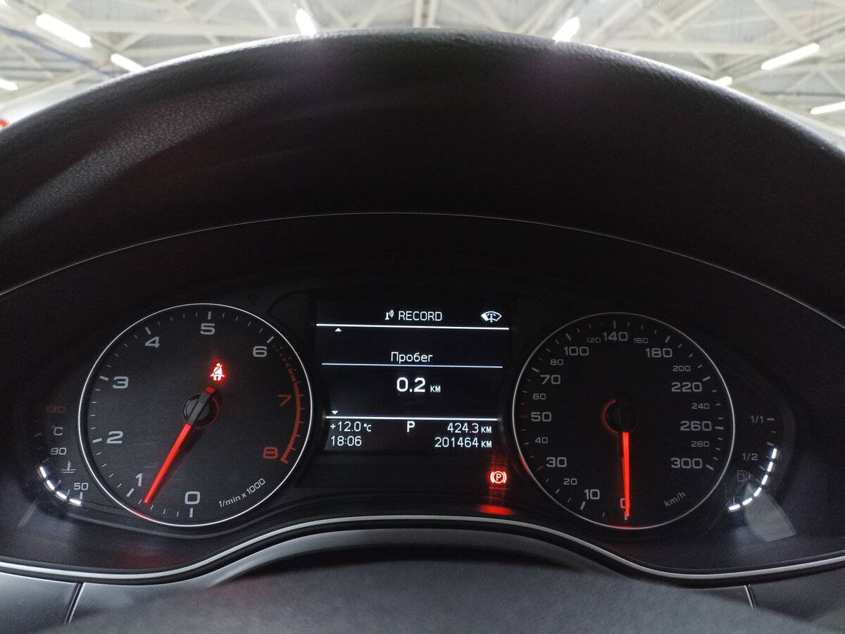 Audi A6 2014 года с пробегом. Фото: #12