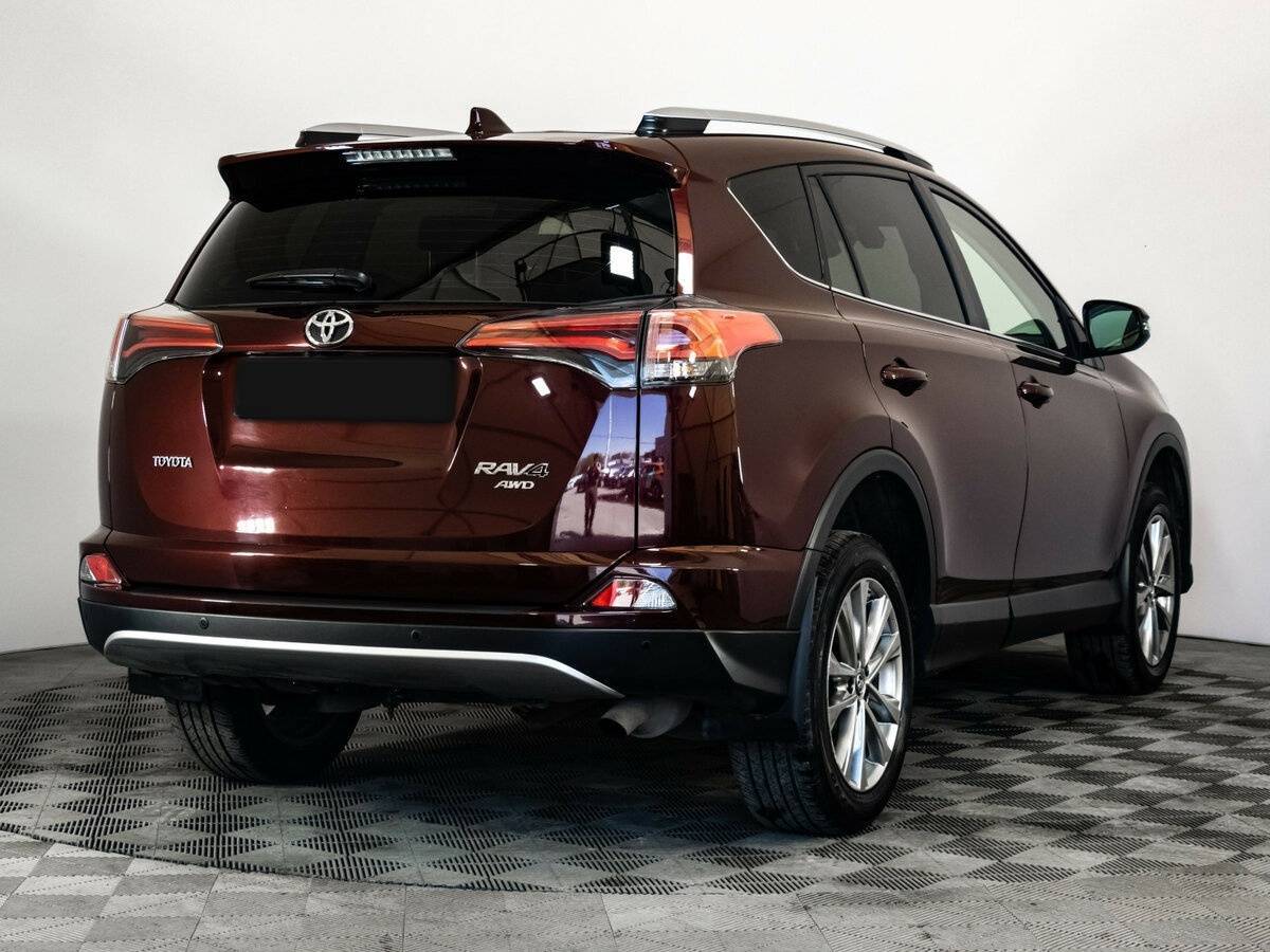 Toyota RAV4 2019 года с пробегом. Фото: #3