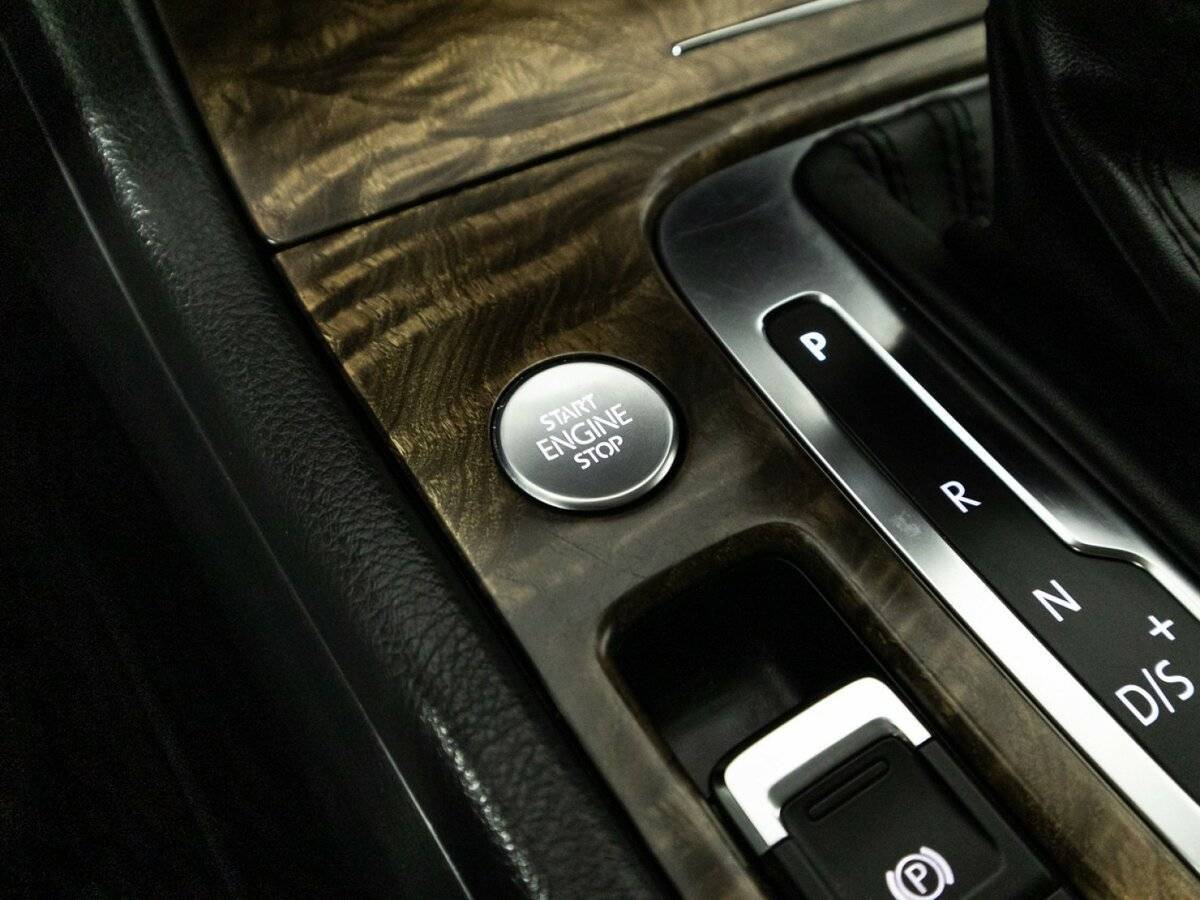 Volkswagen Touareg 2015 года с пробегом. Фото: #21