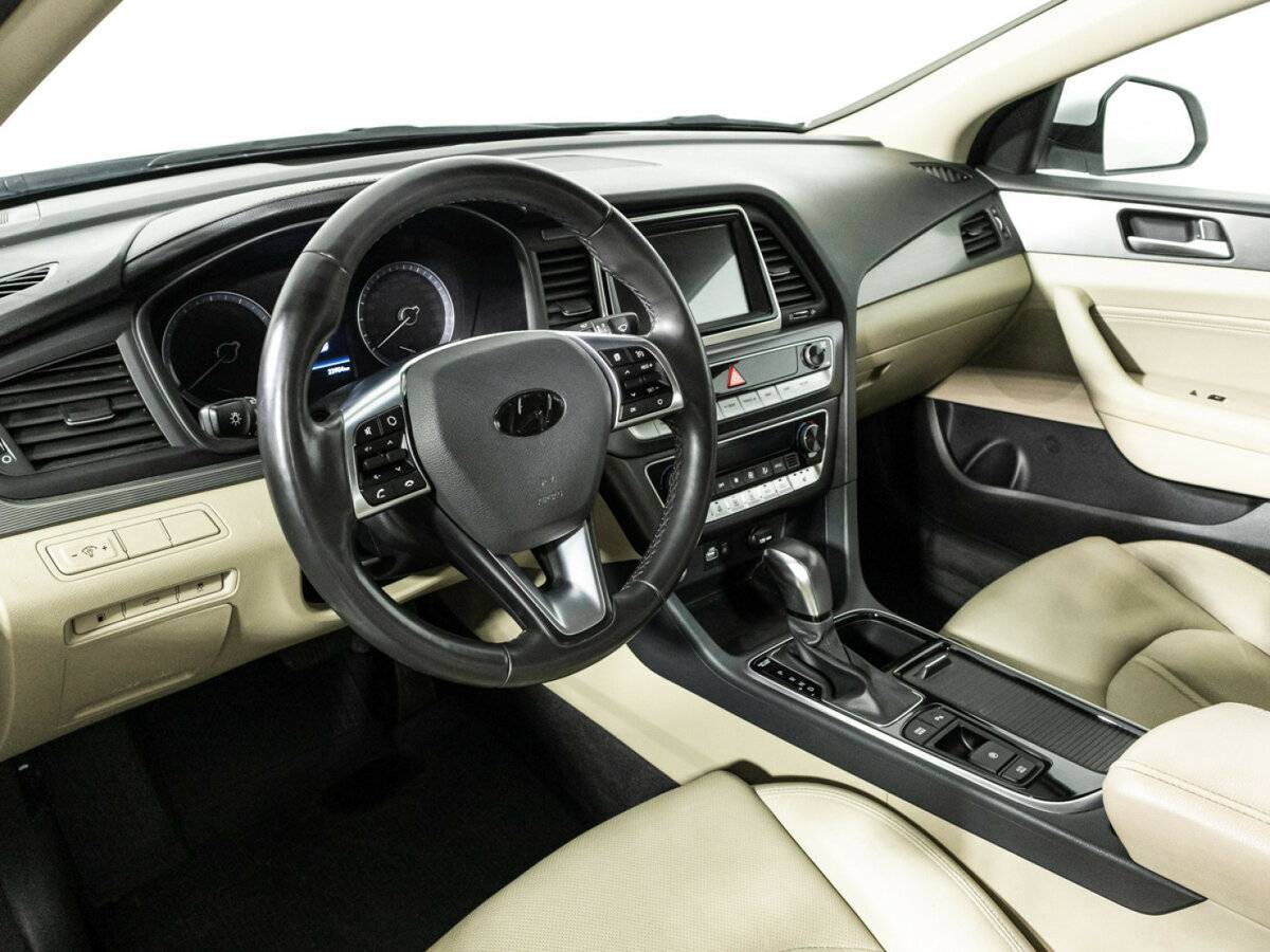 Hyundai Sonata 2017 года с пробегом. Фото: #10