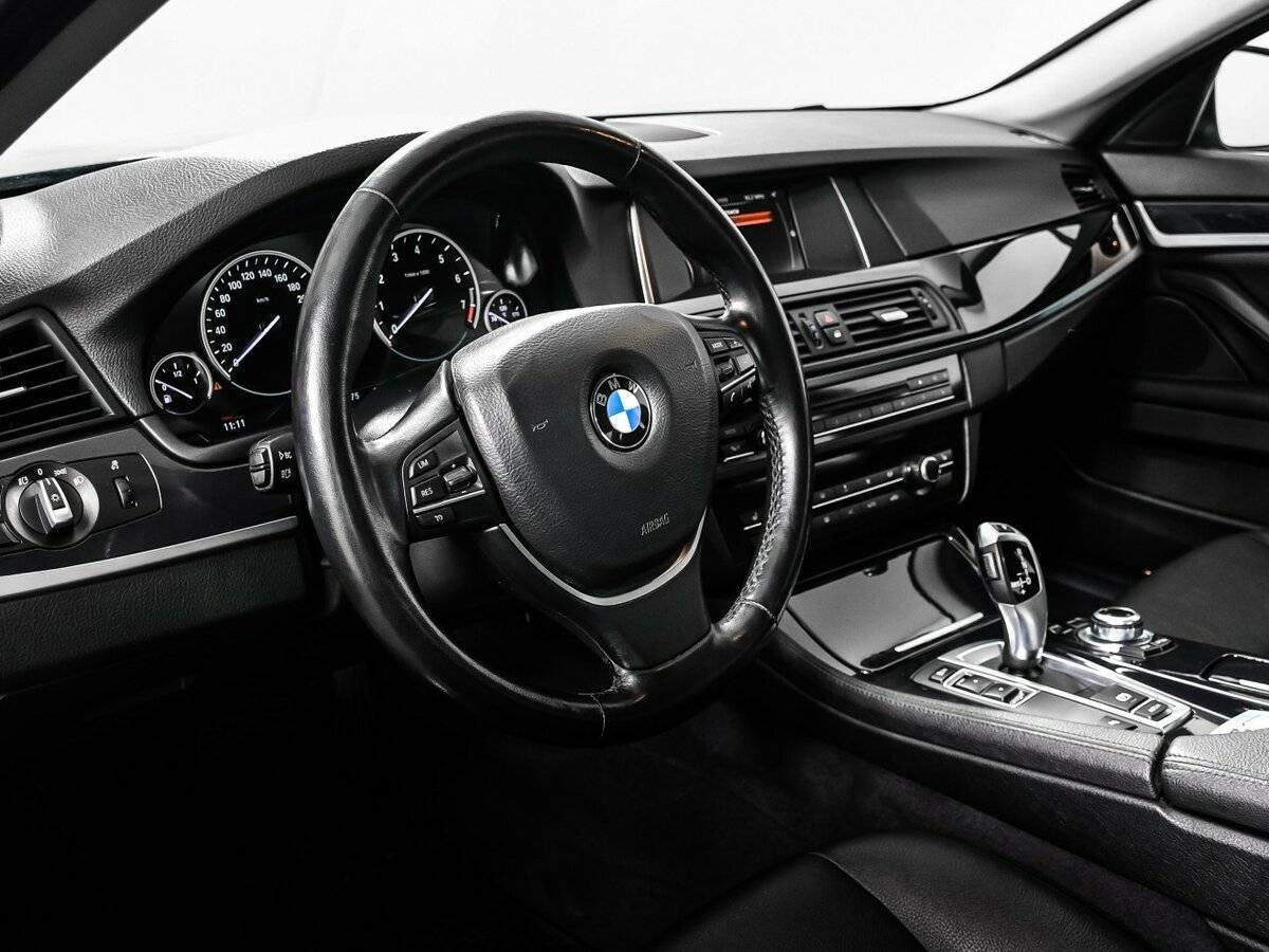 BMW 5 серии 2016 года с пробегом. Фото: #11