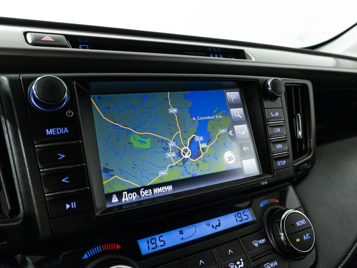 Toyota RAV4 2018 года с пробегом. Фото: #19