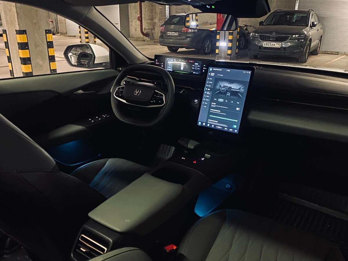 Changan Lamore 2023 года с пробегом. Фото: #5