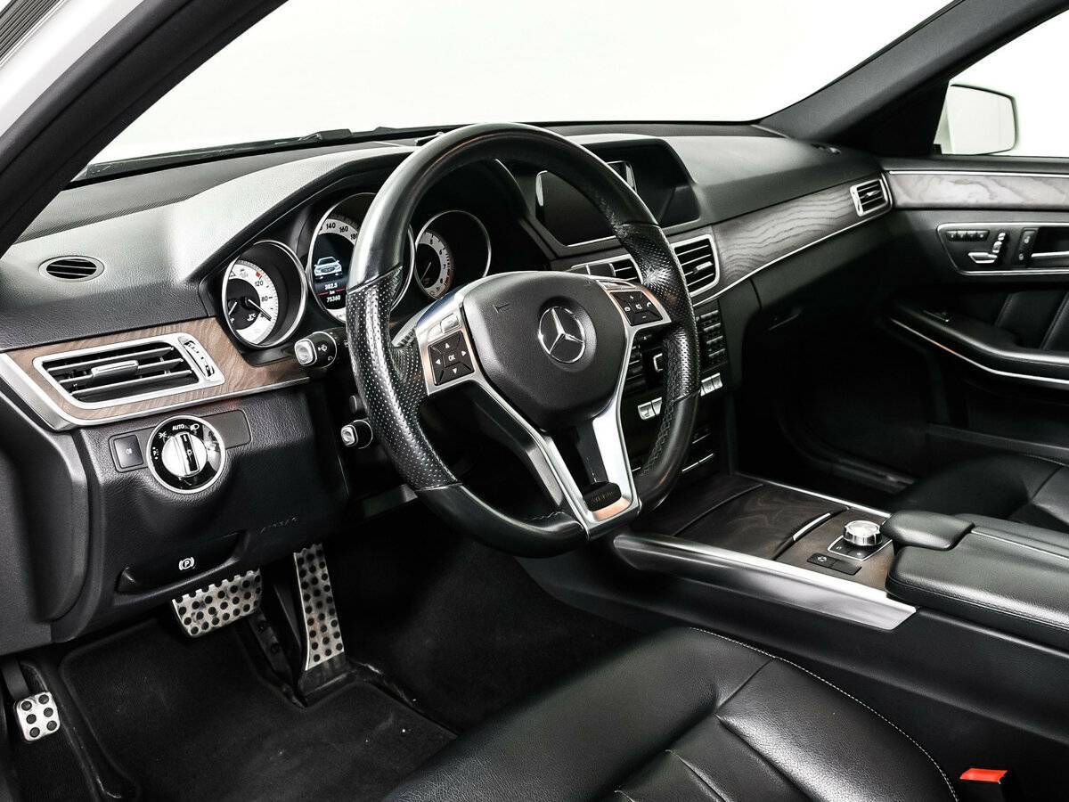 Mercedes-Benz E-Класс 2014 года с пробегом. Фото: #12