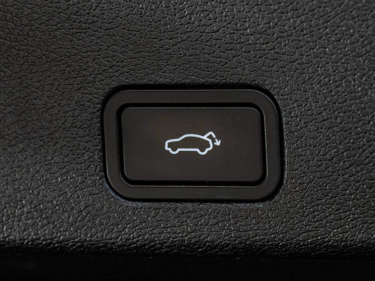 Geely Tugella 2021 года с пробегом. Фото: #18