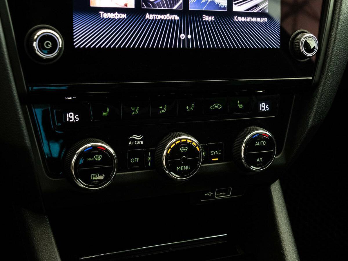 Skoda Octavia 2019 года с пробегом. Фото: #15