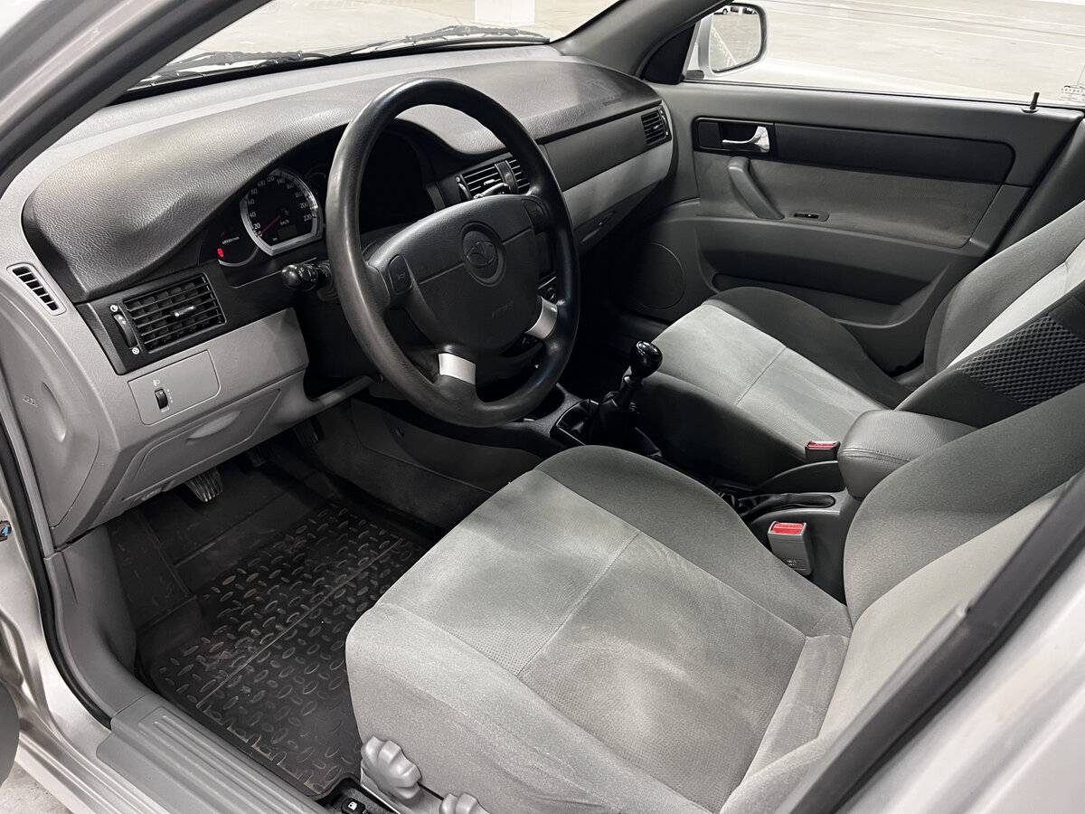 Б/У Дэу Гентра 2013 года. Фото: #15