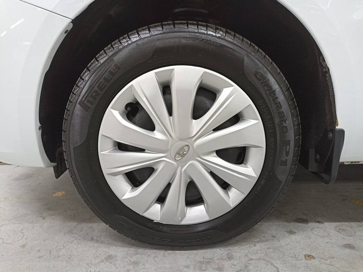 Lada (ВАЗ) Vesta 2023 года с пробегом. Фото: #17