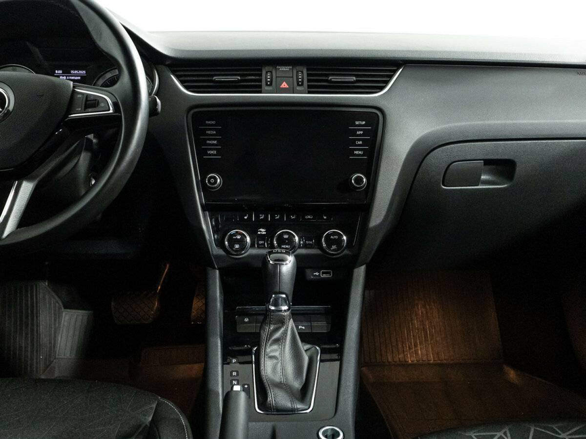 Skoda Octavia 2019 года с пробегом. Фото: #13