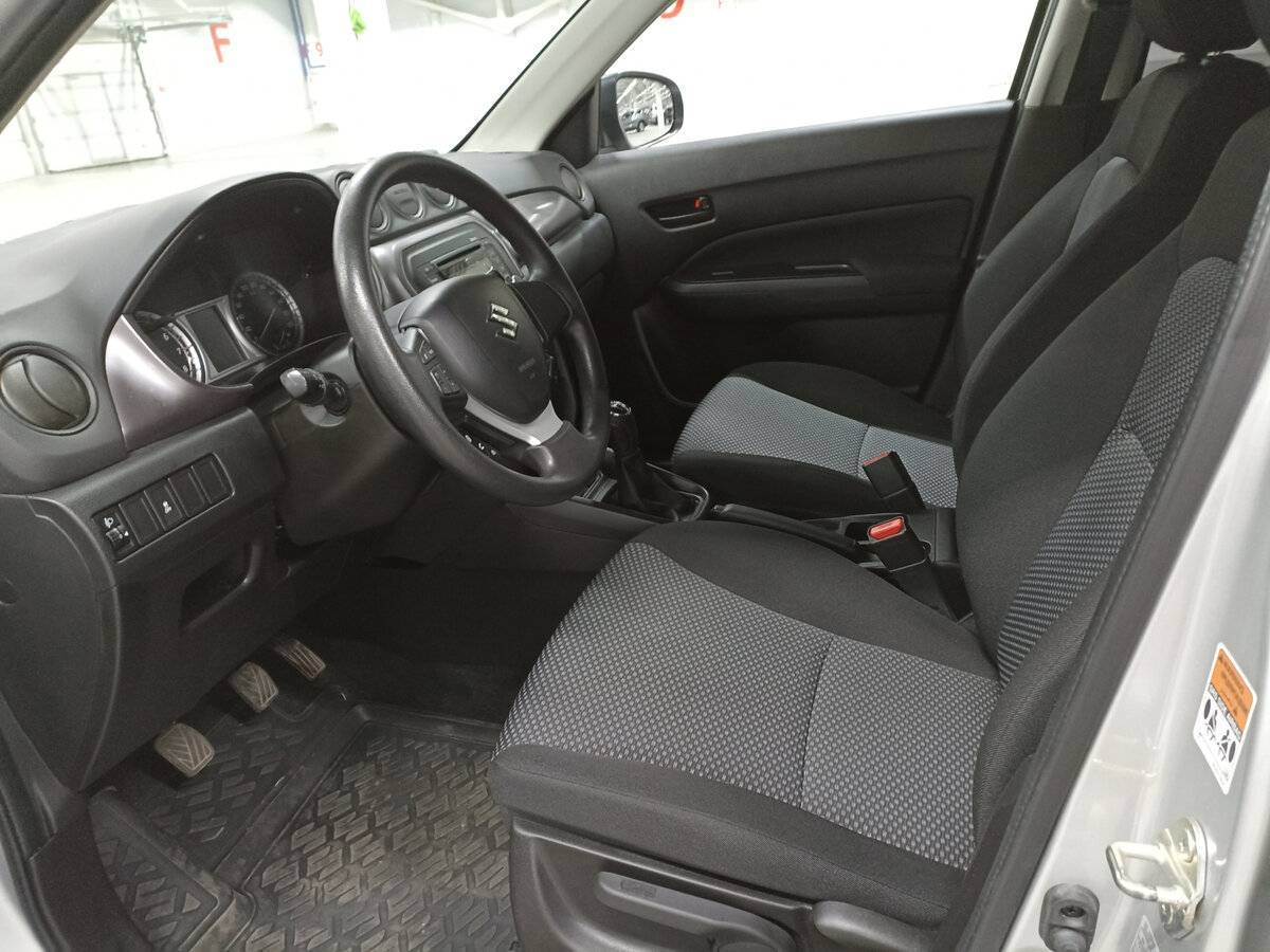 Suzuki Vitara 2021 года с пробегом. Фото: #15