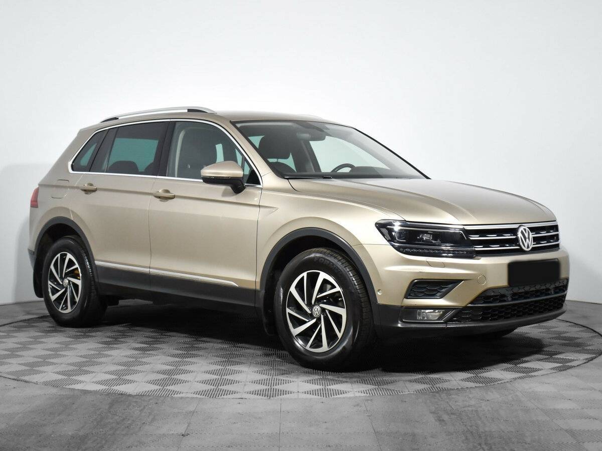 Volkswagen Tiguan 2018 года с пробегом. Фото: #2