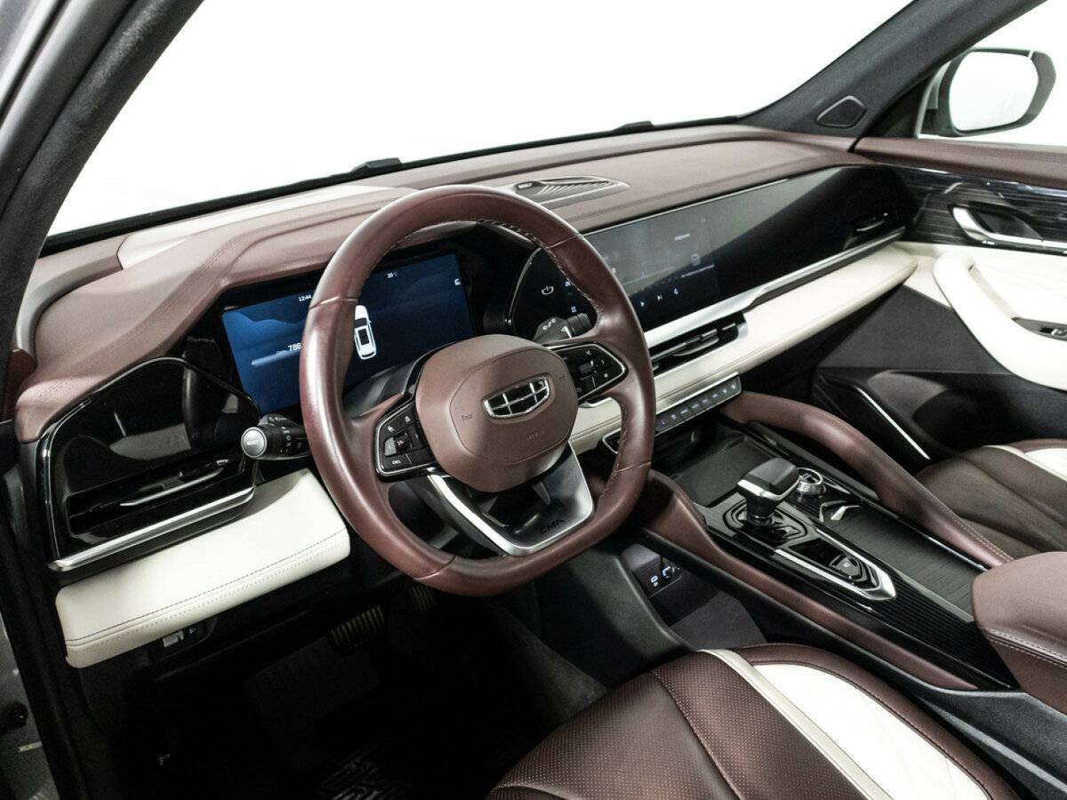 Geely Monjaro 2022 года с пробегом. Фото: #10