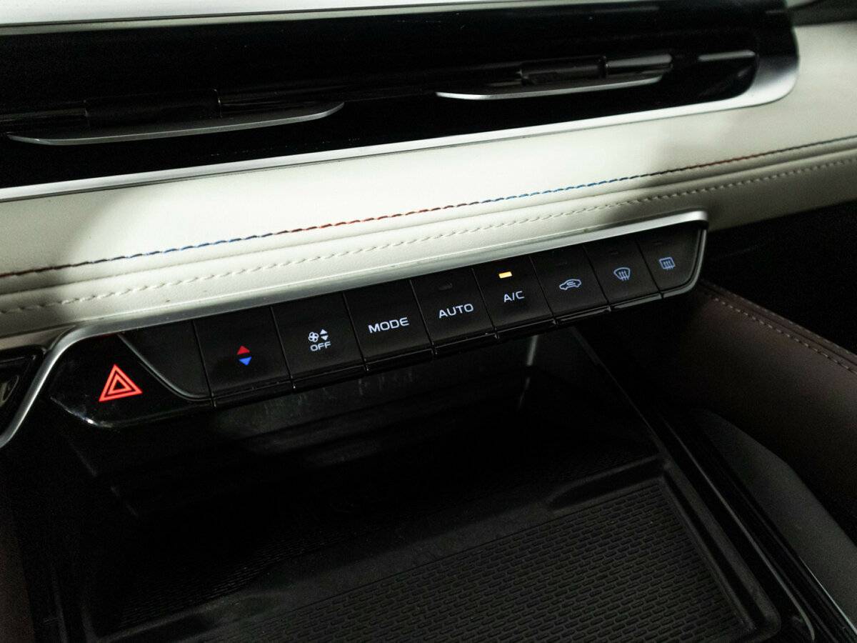 Geely Monjaro 2022 года с пробегом. Фото: #20