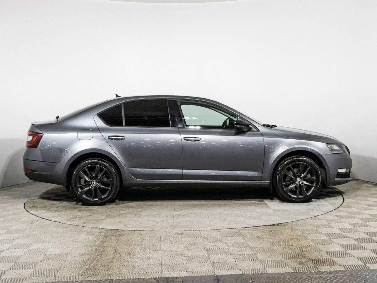 Skoda Octavia 2020 года с пробегом. Фото: #3
