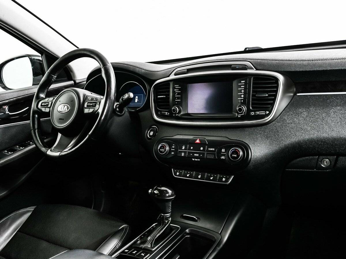 Kia Sorento 2017 года с пробегом. Фото: #8