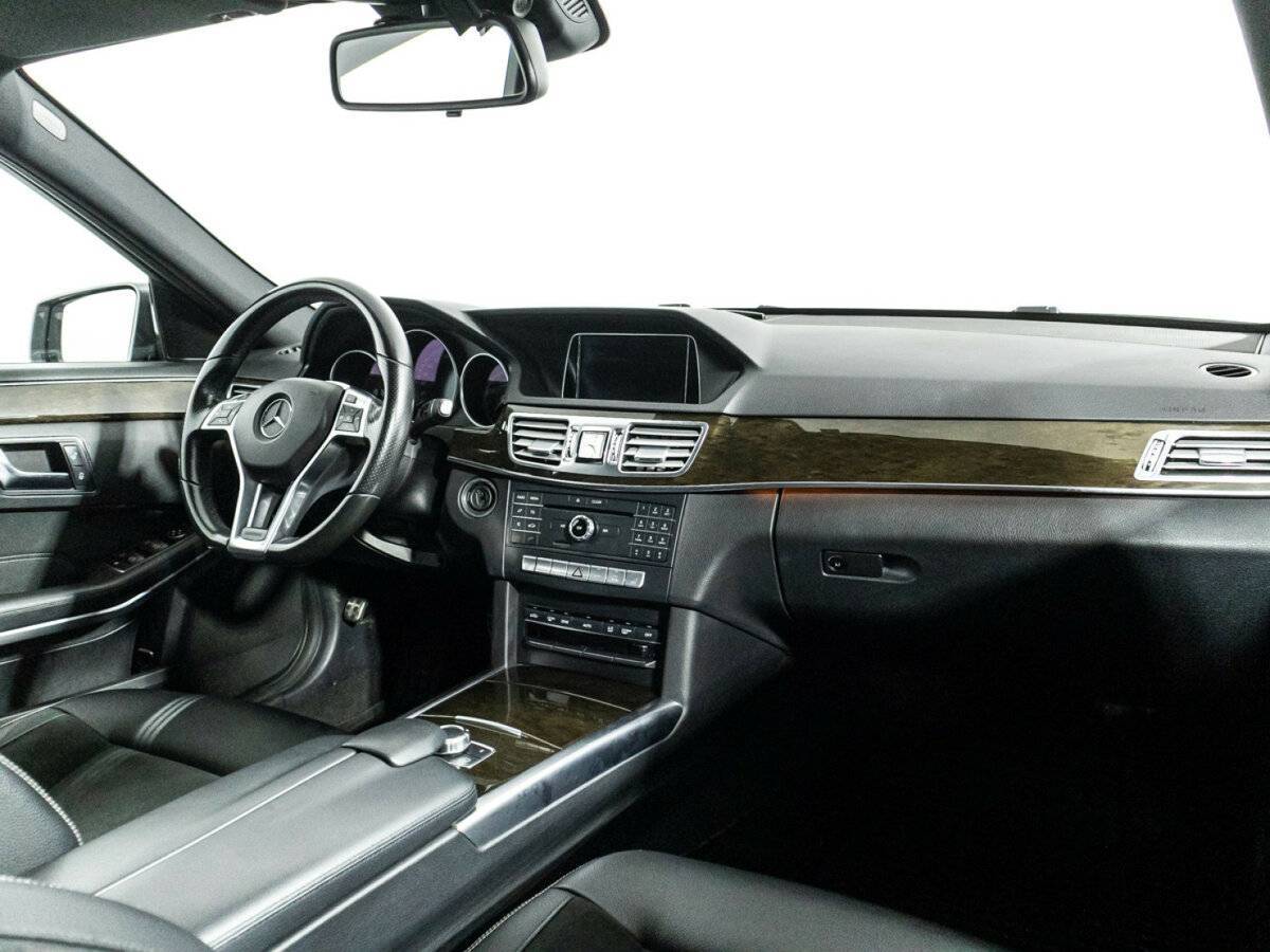 Mercedes-Benz E-Класс 2015 года с пробегом. Фото: #9