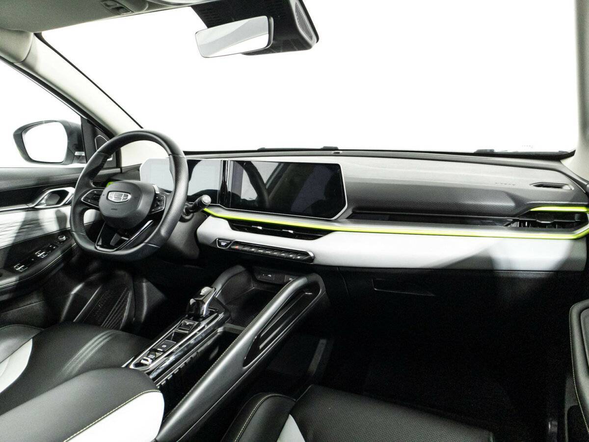 Geely Coolray 2023 года с пробегом. Фото: #8