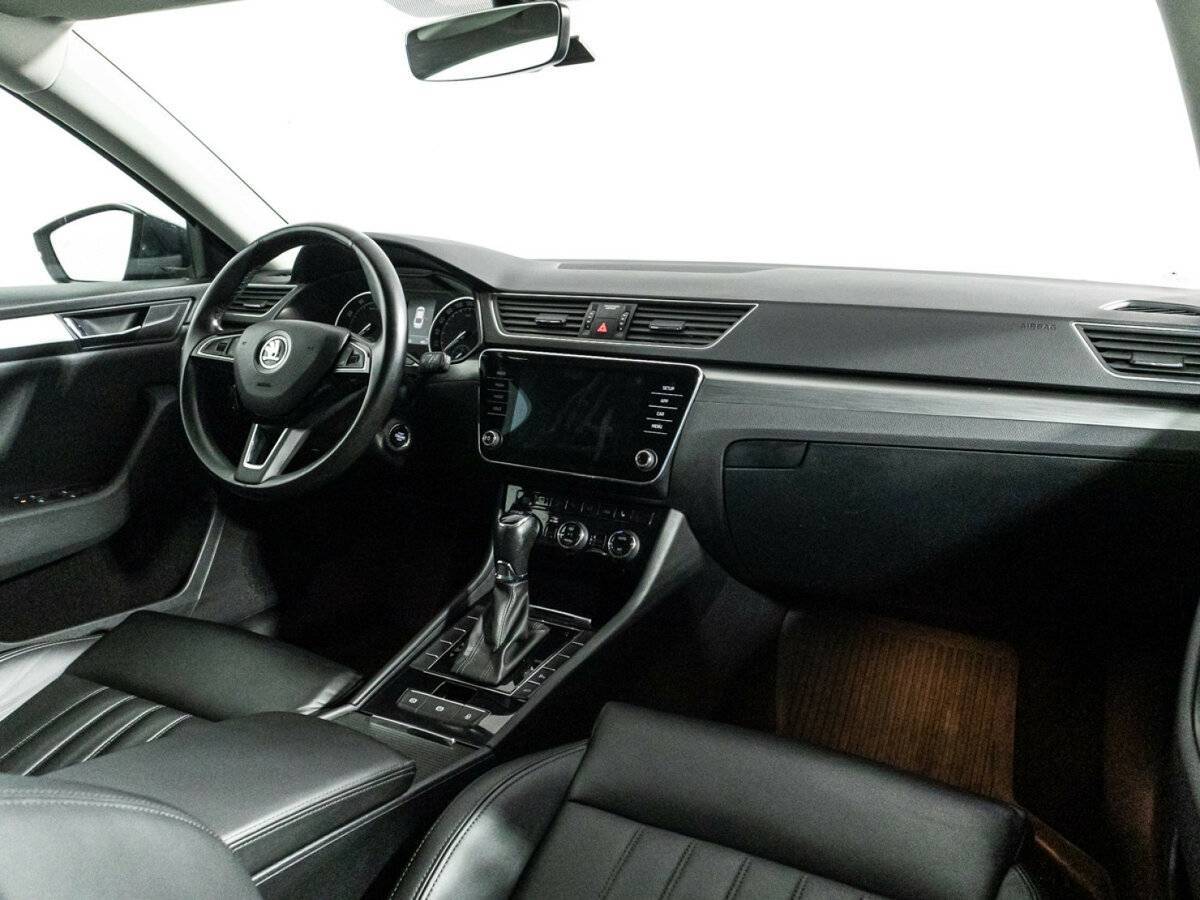 Skoda Superb 2018 года с пробегом. Фото: #8