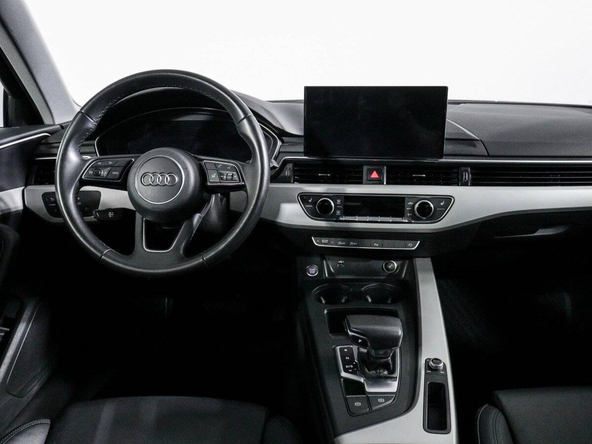 Audi A4 2021 года с пробегом. Фото: #11