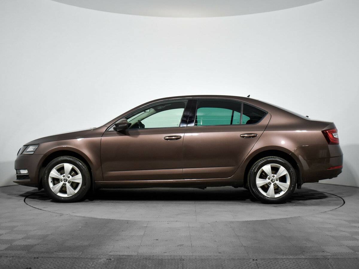 Skoda Octavia 2019 года с пробегом. Фото: #7