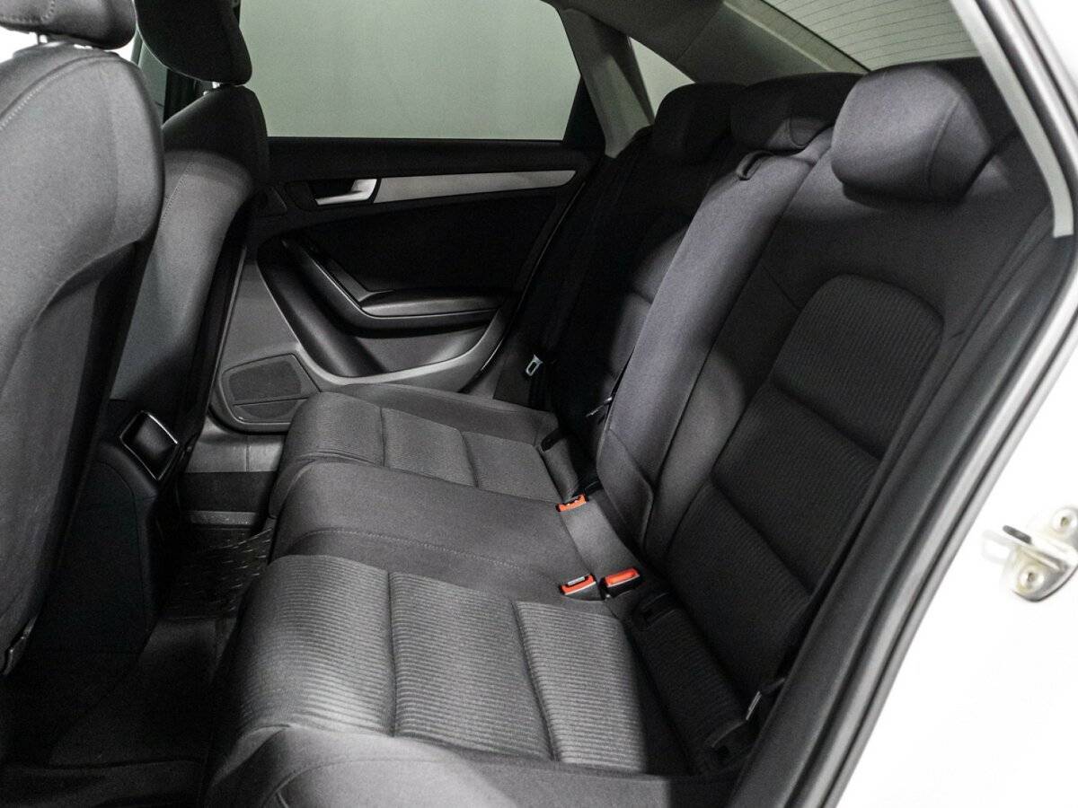 Audi A4 2014 года с пробегом. Фото: #9