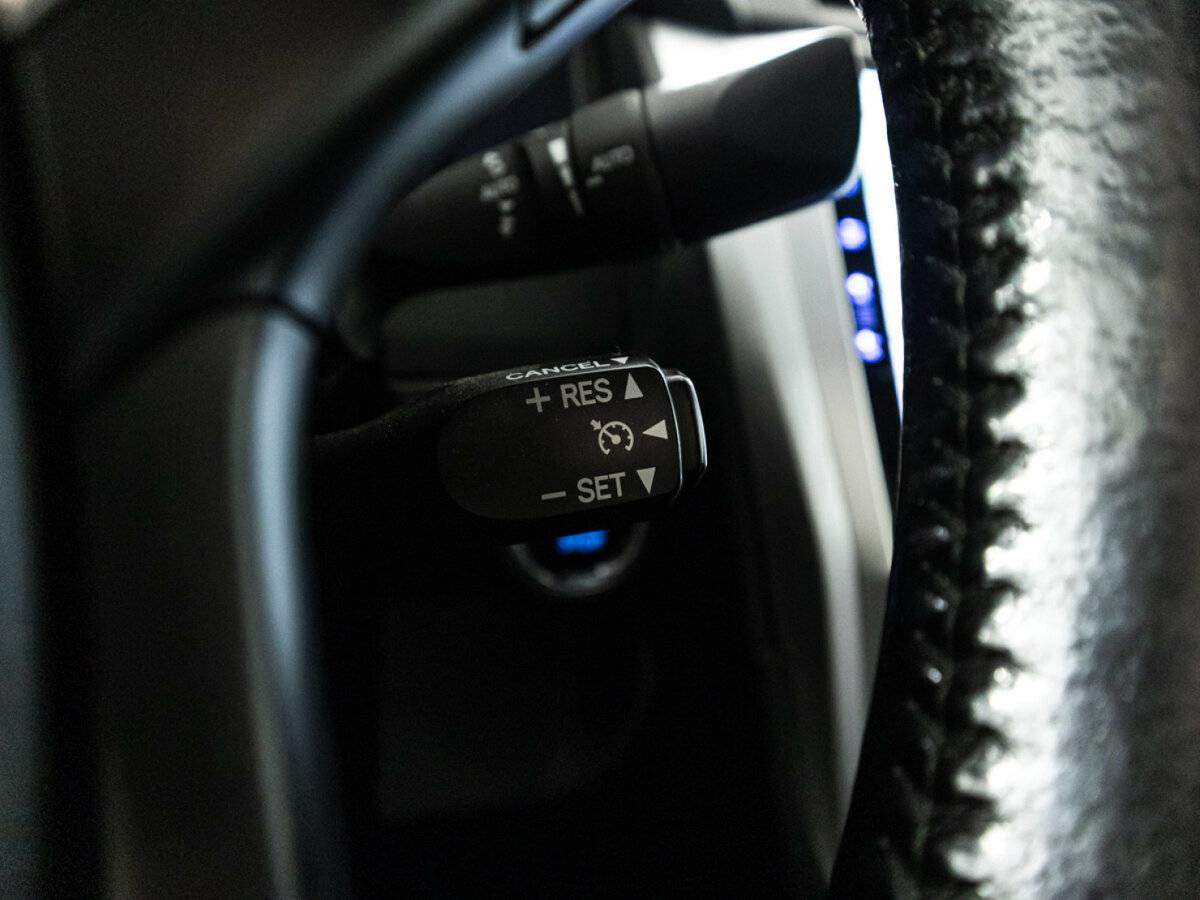 Toyota Camry 2017 года с пробегом. Фото: #21