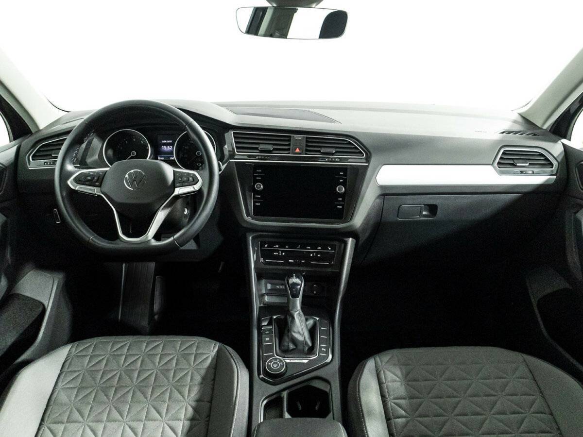 Volkswagen Tiguan 2021 года с пробегом. Фото: #12