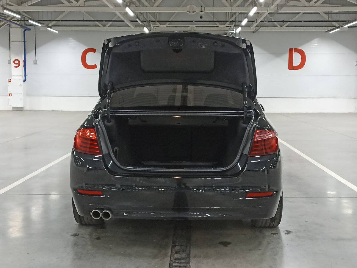 BMW 5 серии 2016 года с пробегом. Фото: #9