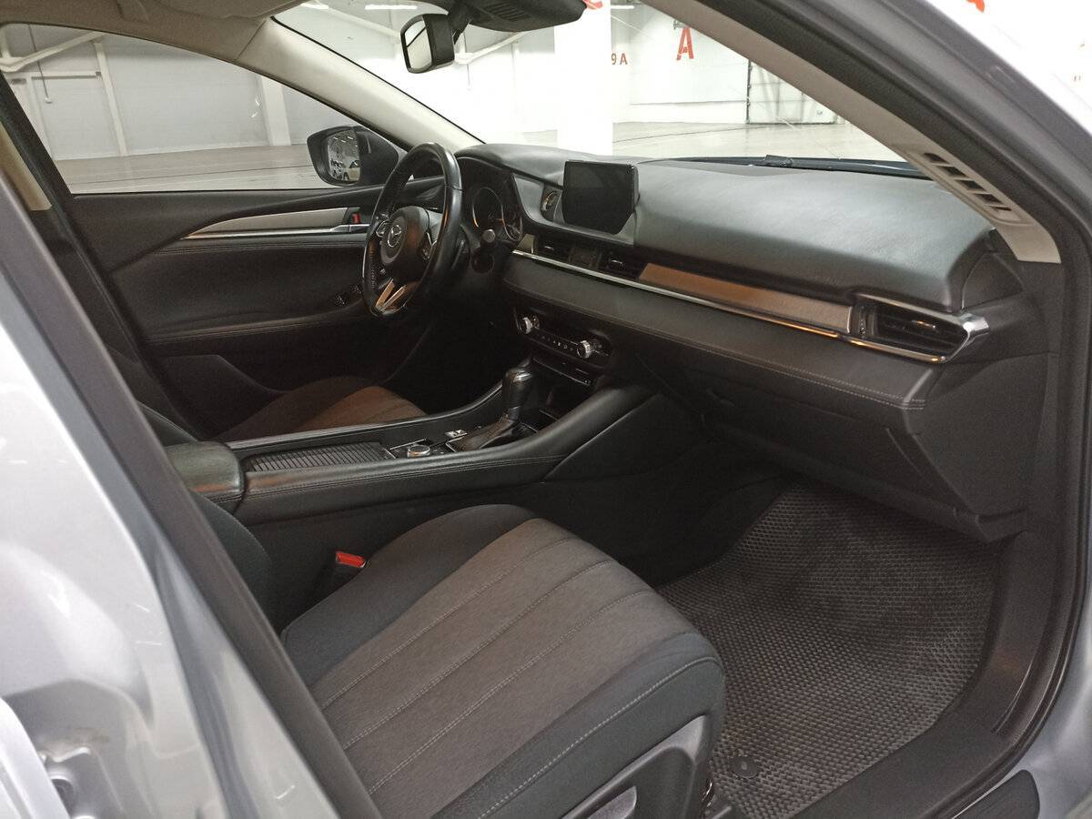 Mazda 6 2019 года с пробегом. Фото: #10
