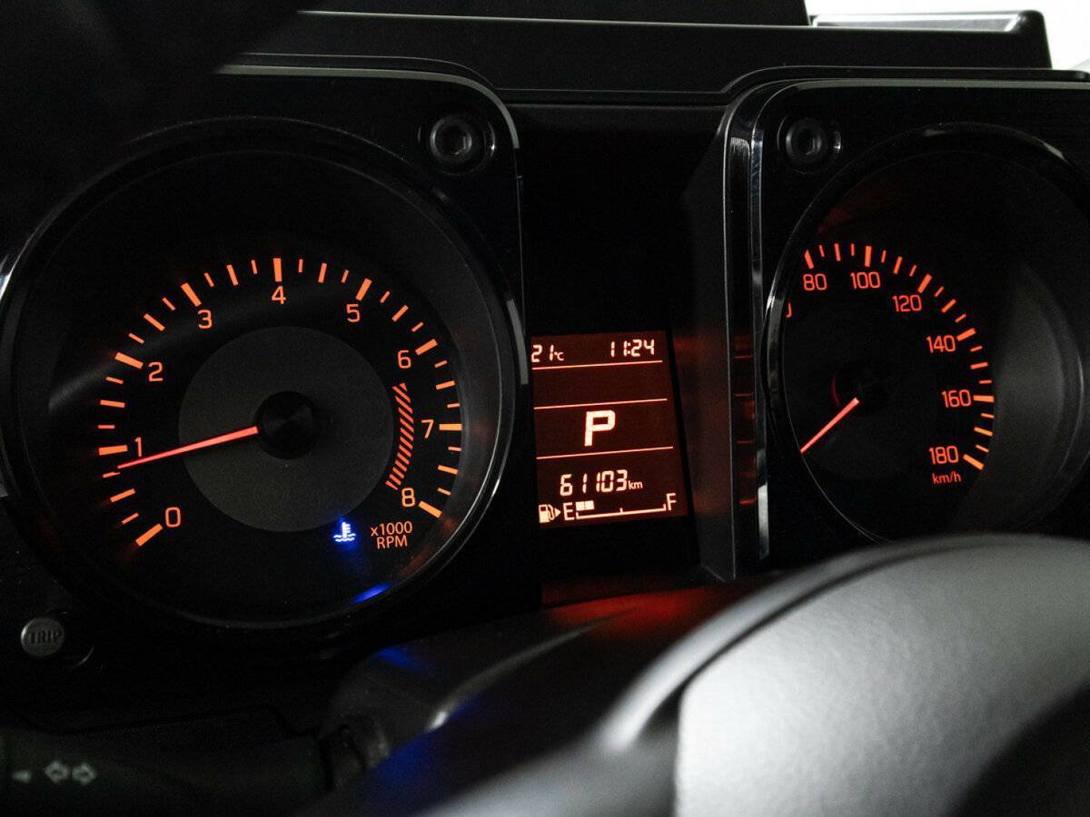 Suzuki Jimny 2019 года с пробегом. Фото: #11