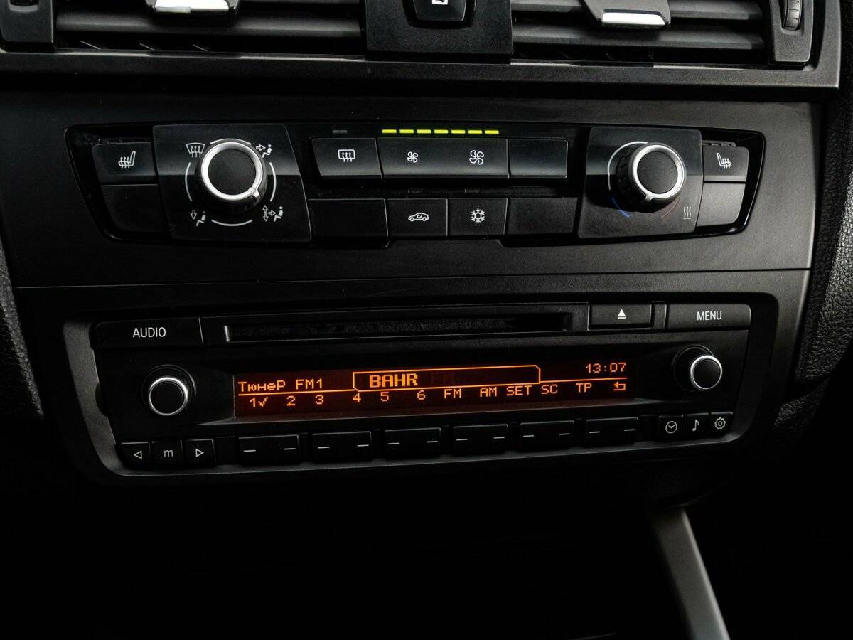 BMW 1 серии 2012 года с пробегом. Фото: #12