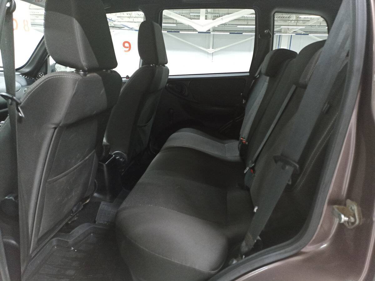Chevrolet Niva 2018 года с пробегом. Фото: #11