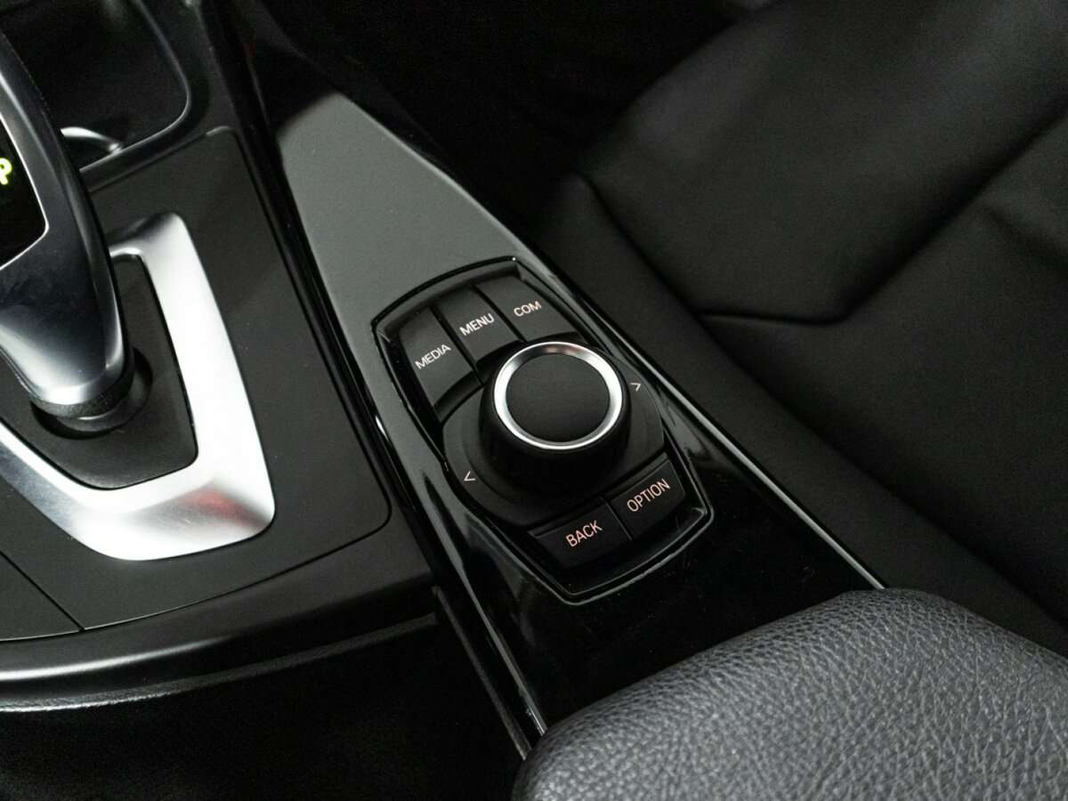 BMW 3 серии 2018 года с пробегом. Фото: #16