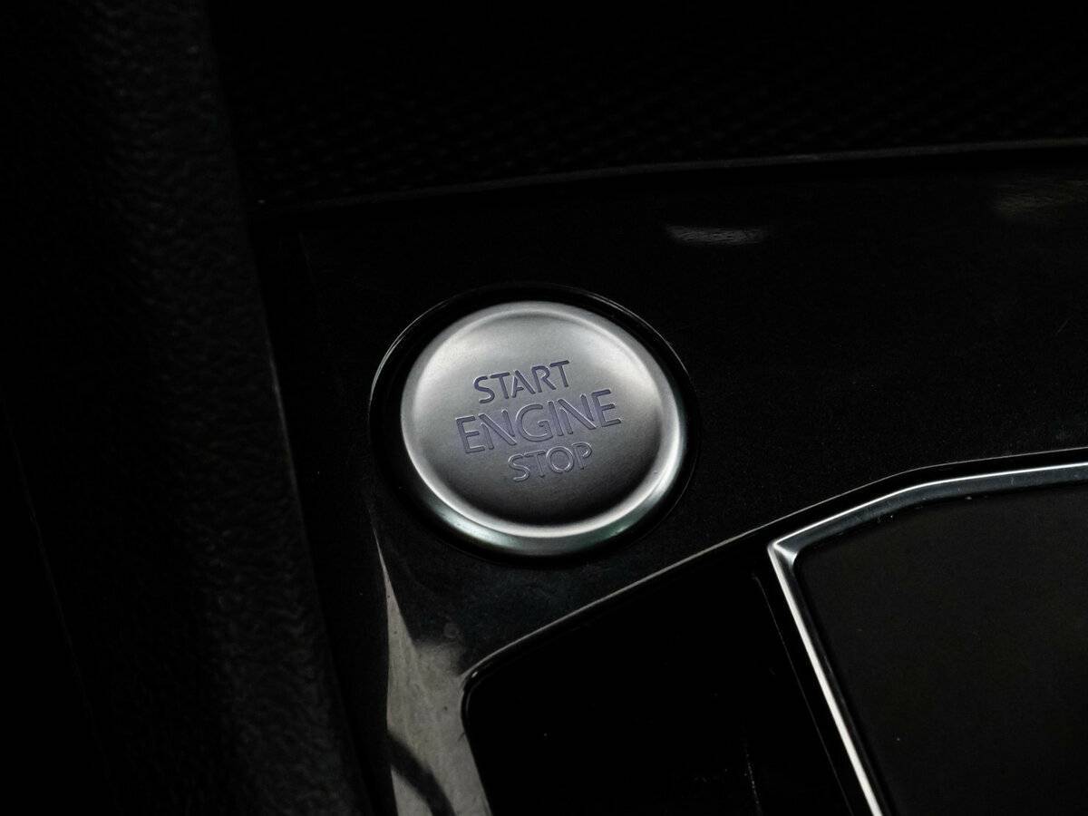 Volkswagen Tiguan 2019 года с пробегом. Фото: #18