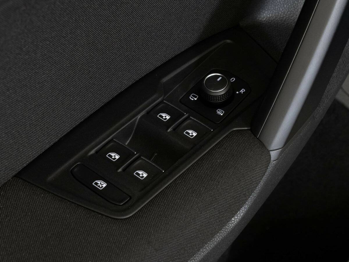 Volkswagen Tiguan 2019 года с пробегом. Фото: #20