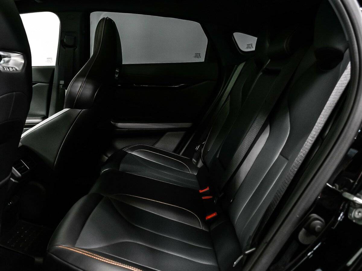 Changan UNI-V 2024 года с пробегом. Фото: #11