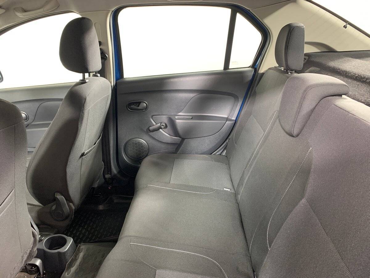 Б/У Рено Логан 2019 года. Фото: #17