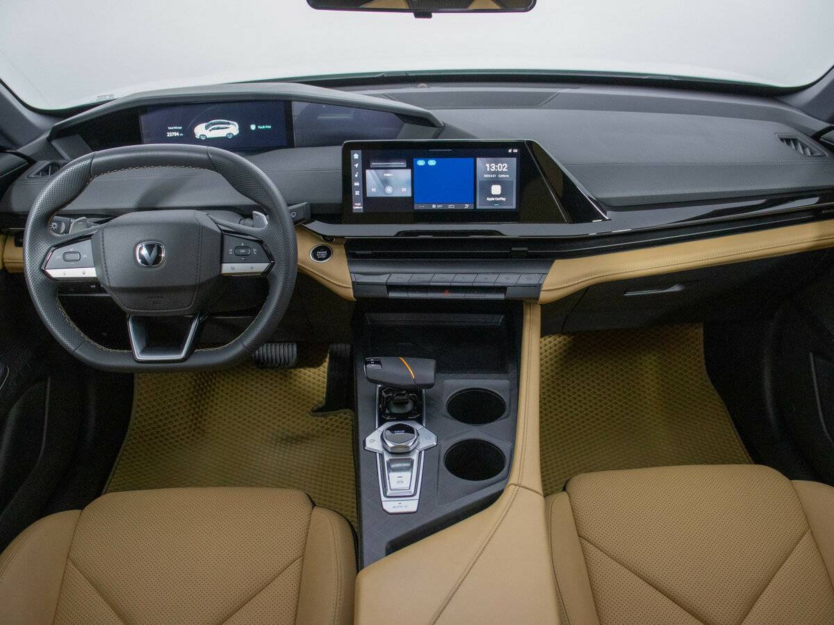 Changan UNI-V 2023 года с пробегом. Фото: #12