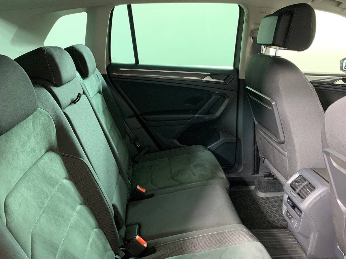 Volkswagen Tiguan 2018 года с пробегом. Фото: #16