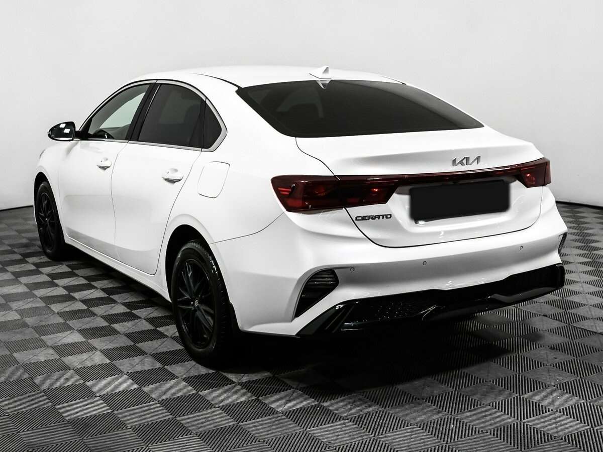 Kia Cerato 2022 года с пробегом. Фото: #6