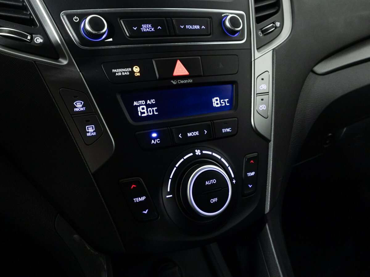 Hyundai Santa Fe 2016 года с пробегом. Фото: #15