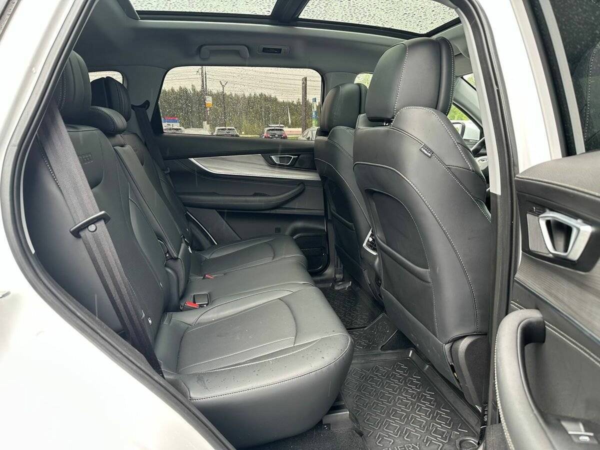 Chery Tiggo 8 Pro Max 2023 года с пробегом. Фото: #20