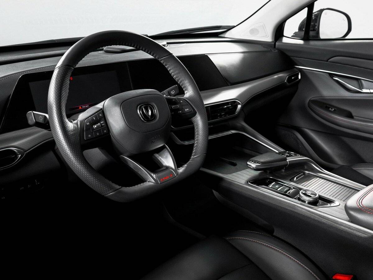 Changan UNI-T 2023 года с пробегом. Фото: #13