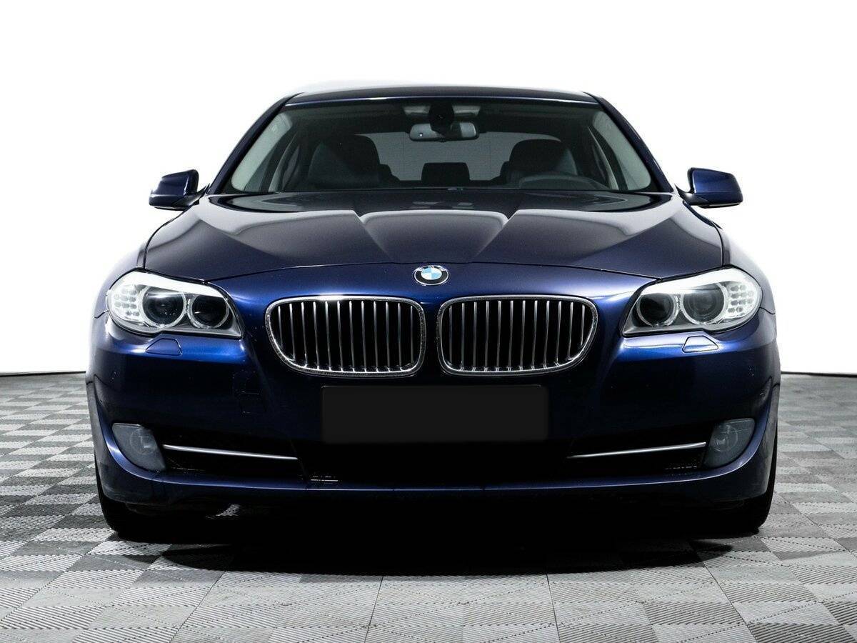BMW 5 серии 2012 года с пробегом. Фото: #1
